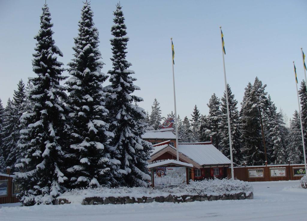 Tomtelandstugan Mora Buitenkant foto